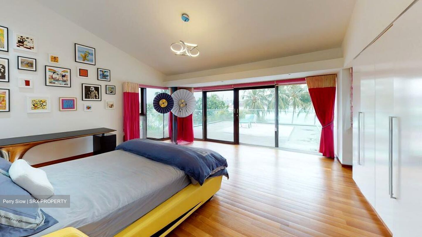 Ocean Drive (D4), Detached #447949501